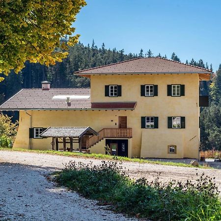 Hof Im Thal Apt Linde Aldino Exterior photo